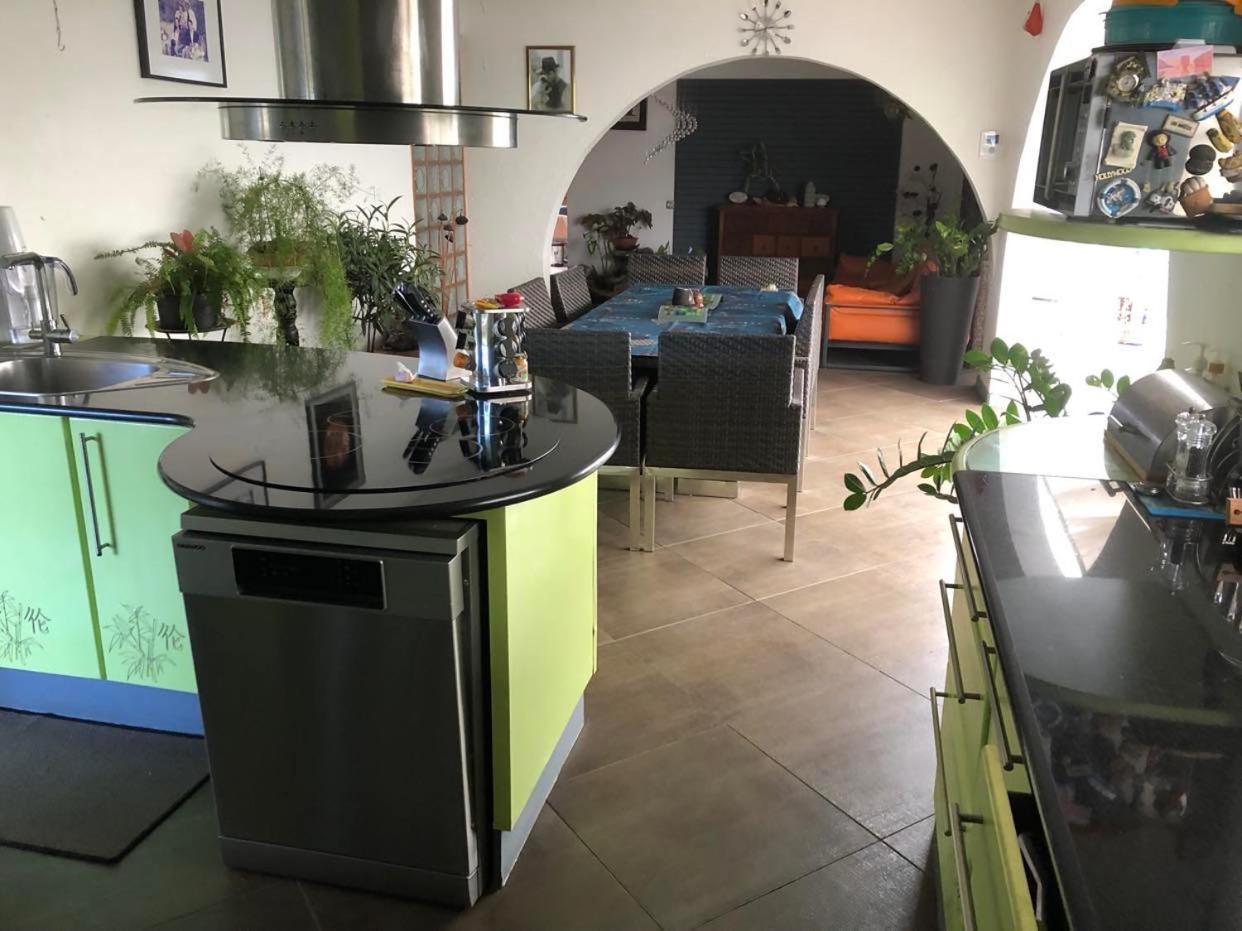 Ti Kaz Lo Ker Chambre D'Hote Chez L'Habitant 생조세프 외부 사진